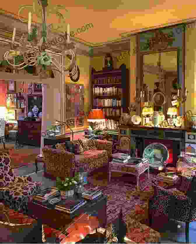 Antique Furniture And Decor Displayed In A Living Room Tips On Antiquity Decoration: Antique Use Guide At Home: Antique Usage Guide At Home