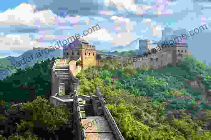 The Great Wall Of China, A UNESCO World Heritage Site, Is One Of The Most Iconic Landmarks In The World. The Old Town Of Lijiang 1998 2003: Photo Memories Of A Chinese World Heritage City